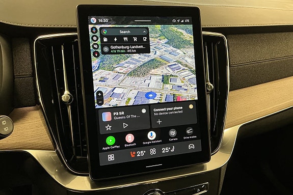 Volvo XC90 27 of 30