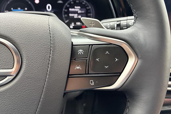 Lexus RX450h 14 of 27