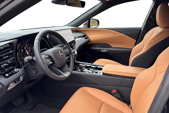 Lexus RX450h 7 of 27