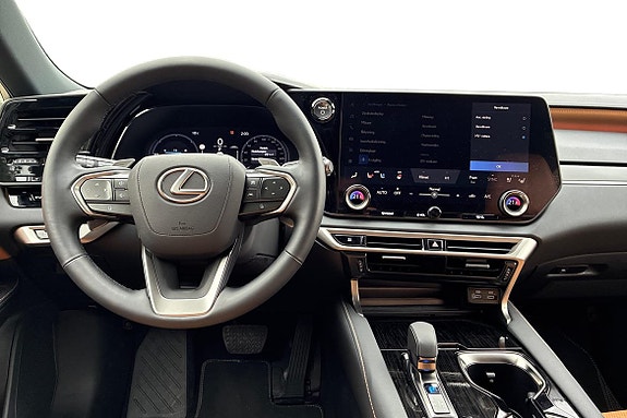 Lexus RX450h 9 of 27