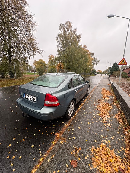 Volvo S40 3 of 10