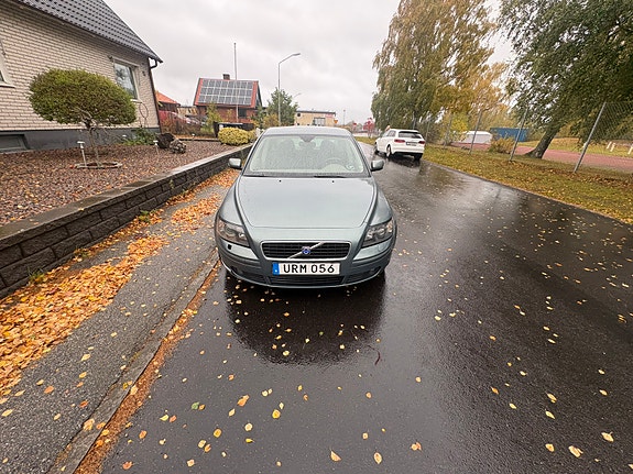 Volvo S40 4 of 10