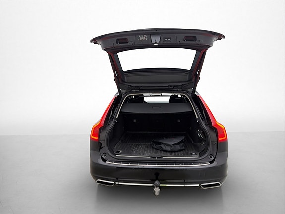 Volvo V90 17 of 30