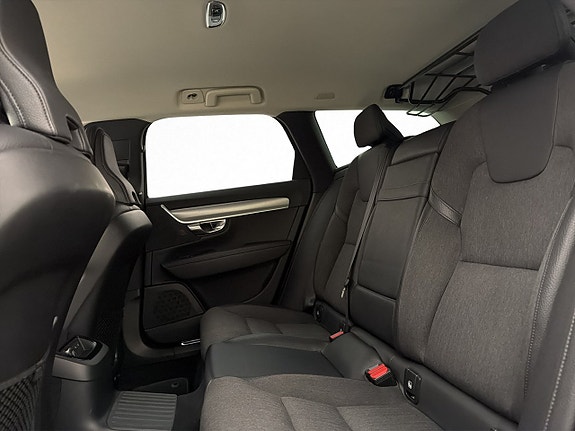 Volvo V90 18 of 30