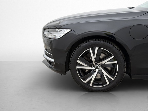 Volvo V90 10 of 30