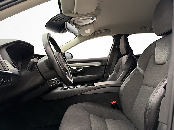 Volvo V90 22 of 30