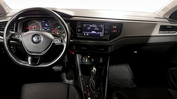 Volkswagen Polo 10 of 12