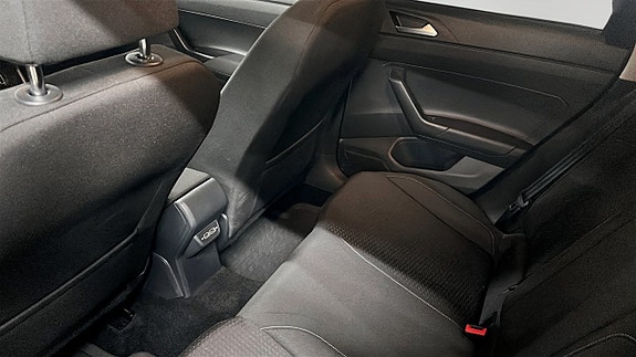 Volkswagen Polo 11 of 12