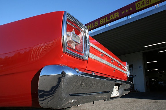 Ford Galaxie 10 of 25