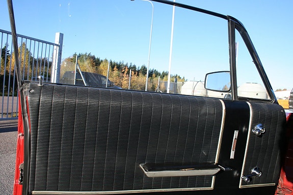 Ford Galaxie 16 of 25