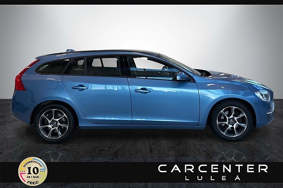 Volvo V60 2 of 22