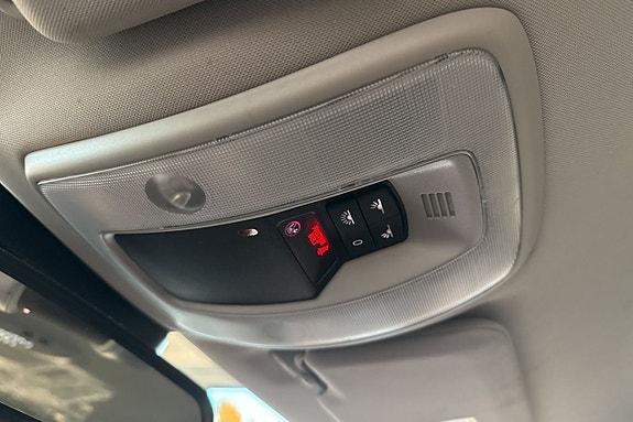 Volvo V60 18 of 22