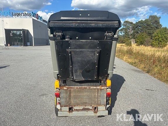 Redskapsbärare Belos Trans Pro 3440 med sop s 3 of 6