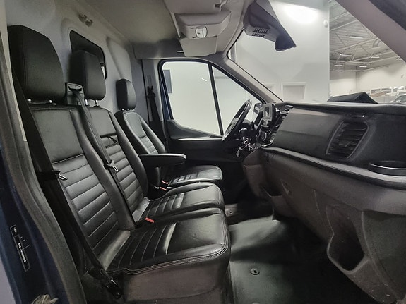 Ford Transit 11 of 17