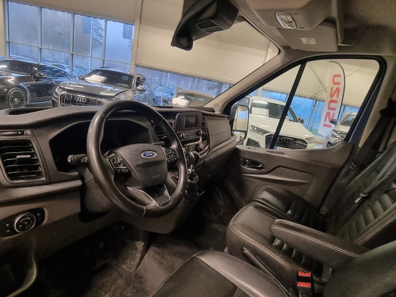 Ford Transit 14 of 17