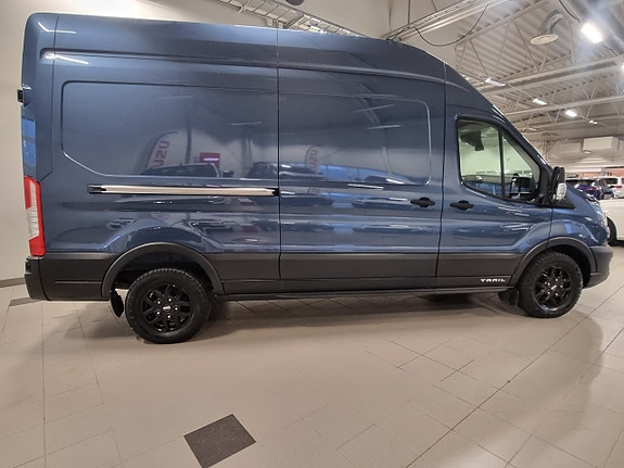 Ford Transit 4 of 17