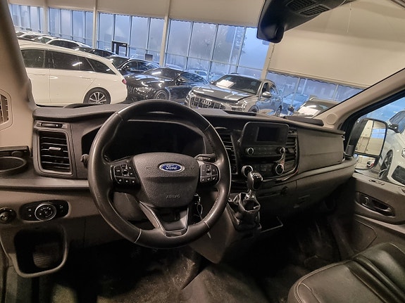 Ford Transit 15 of 17
