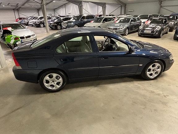 Volvo S60 3 of 8