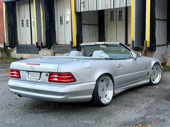 Mercedes-Benz SL 500 11 of 25