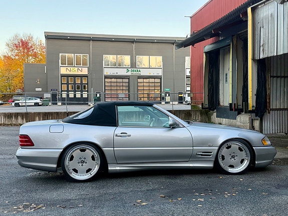 Mercedes-Benz SL 500 20 of 25