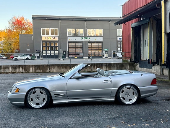 Mercedes-Benz SL 500 7 of 25