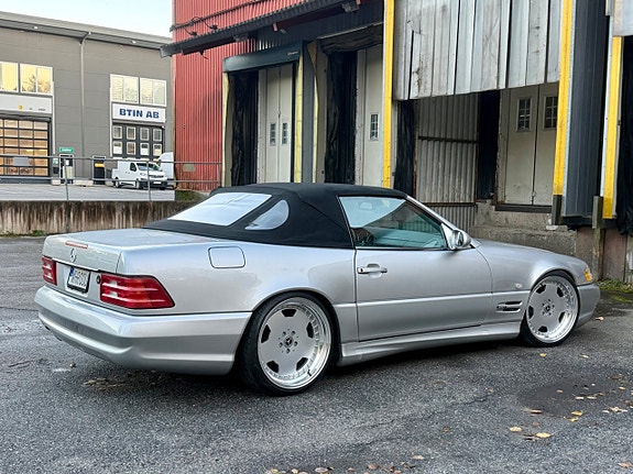 Mercedes-Benz SL 500 19 of 25