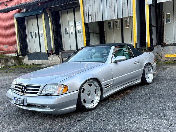 Mercedes-Benz SL 500 15 of 25