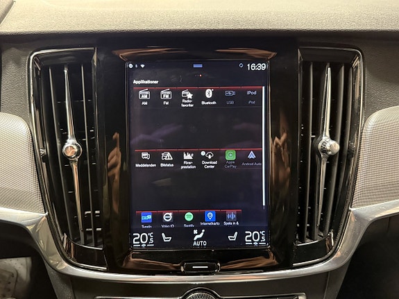 Volvo V90 Cross Country 16 of 18