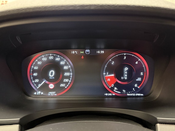 Volvo V90 Cross Country 18 of 18
