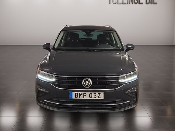 Volkswagen Tiguan 8 of 21
