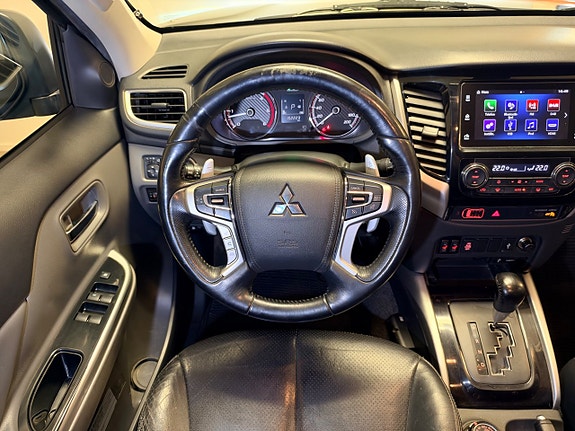 Mitsubishi L200 13 of 24