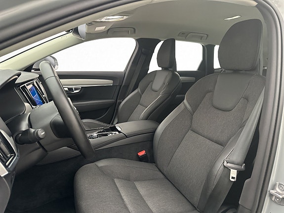 Volvo V90 14 of 30