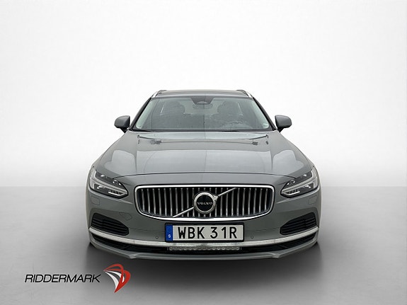 Volvo V90 2 of 30