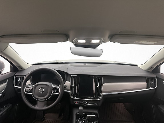 Volvo V90 15 of 30