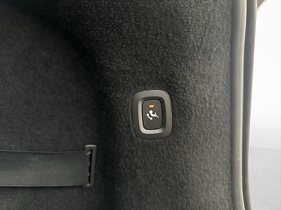 Volvo V90 10 of 30