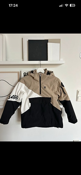 Product image 1 of 9