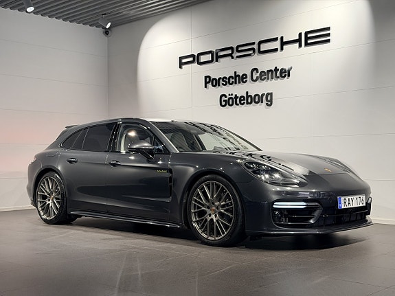 Porsche Panamera 4
