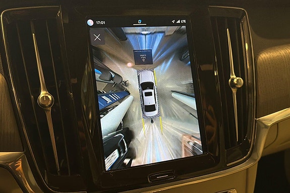 Volvo S90 19 of 28
