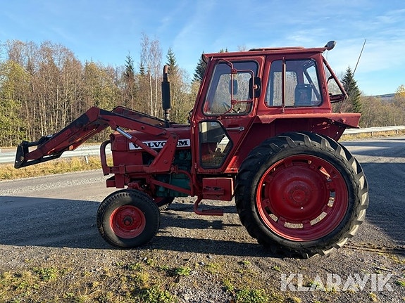 Veterantraktor Volvo BM T 500 med lastare 2 of 6