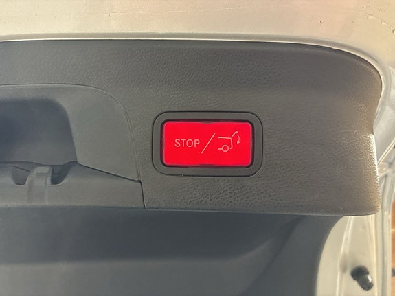 Mercedes-Benz GLC 220 d 14 of 30