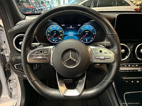 Mercedes-Benz GLC 220 d 20 of 30