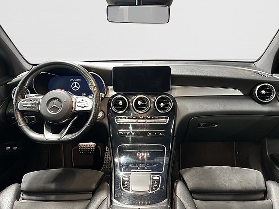 Mercedes-Benz GLC 220 d 11 of 30