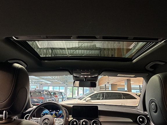 Mercedes-Benz GLC 220 d 15 of 30