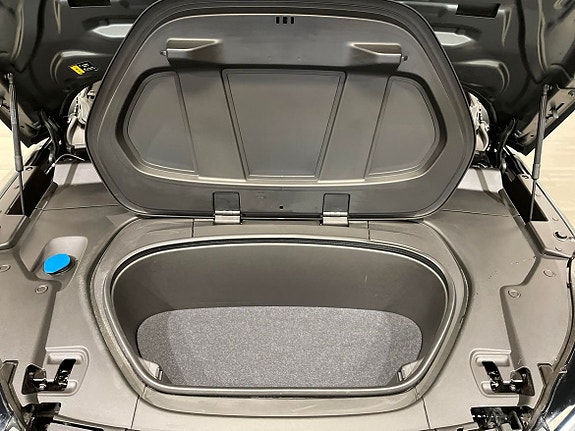 Volvo EX40 26 of 27