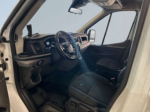 Ford Transit 7 of 18