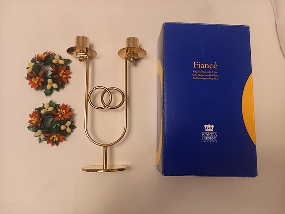 Product image 1 of 3