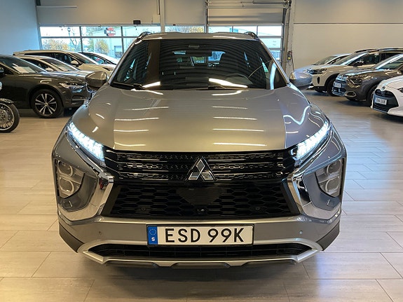 Mitsubishi Eclipse Cross 2 of 15