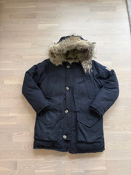Product image 1 of 7