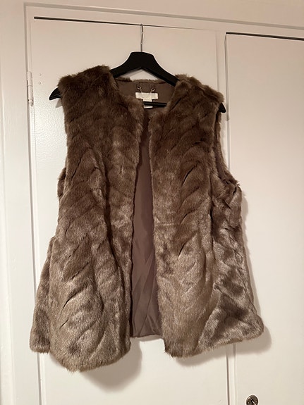 Product image 1 of 7
