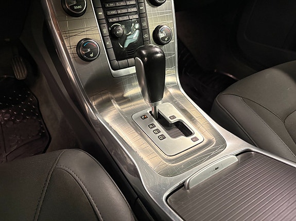 Volvo XC70 8 of 9